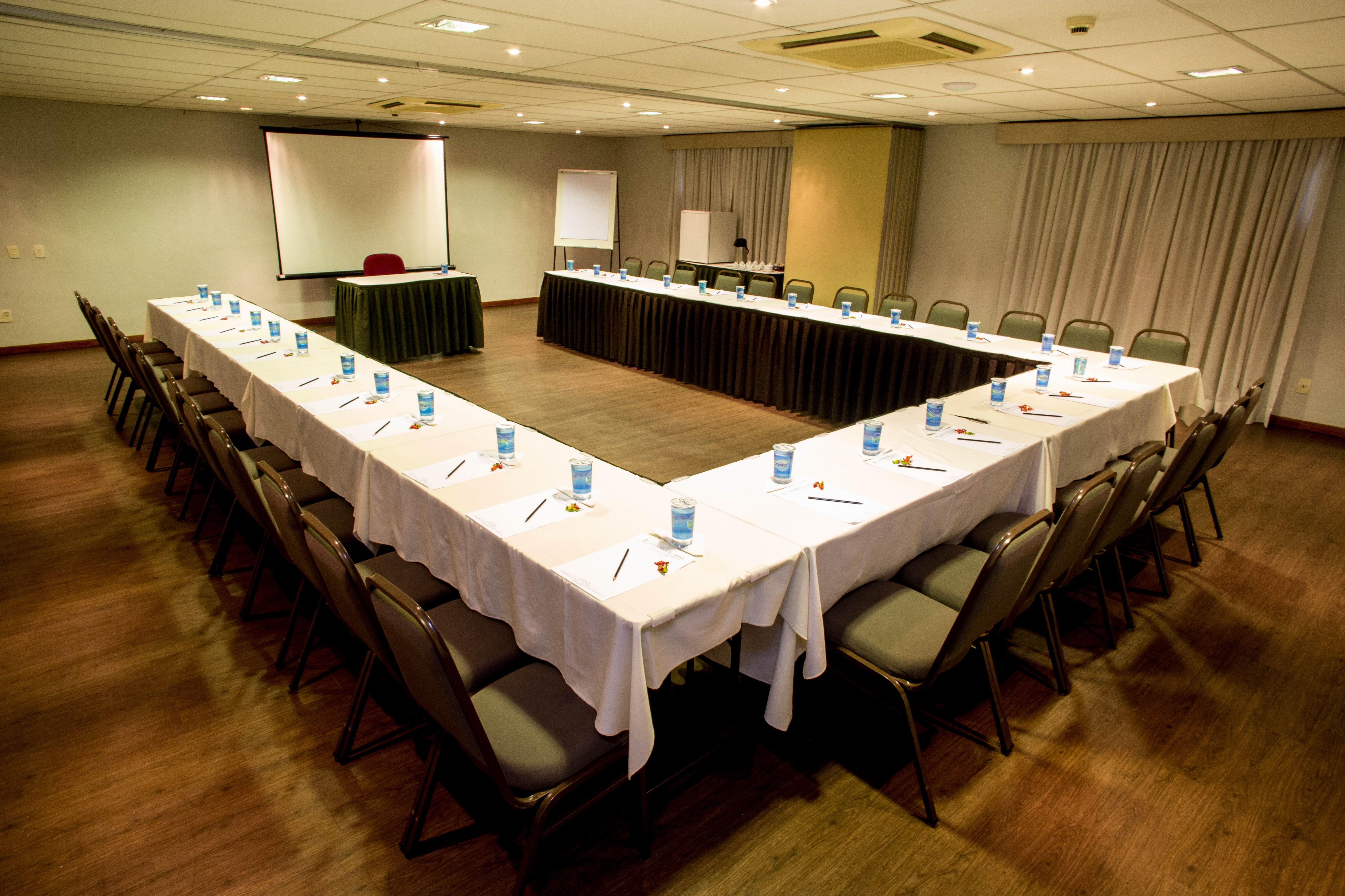 Hotel Golden Park Campinas Viracopos By Nacional Inn Luaran gambar